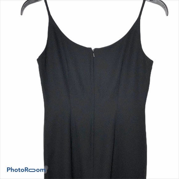 Maggy London Petites Sleeveless Little Black Dress - Picture 6 of 8